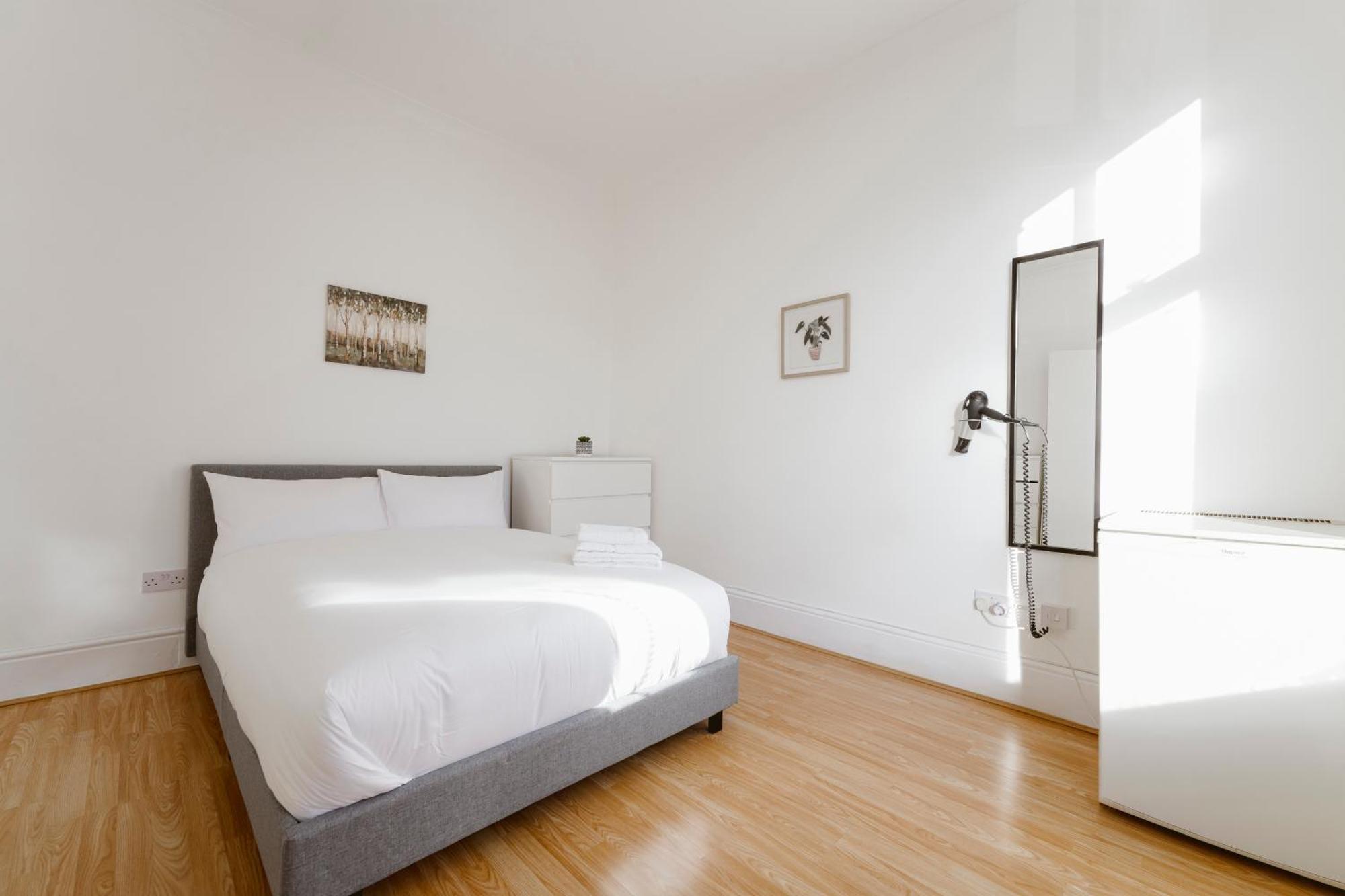 Stratford Double Rooms - 29 London Eksteriør billede